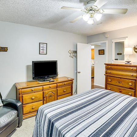 Reed Springs Condo With Furnished Deck And Pool Access Reeds Spring Eksteriør billede
