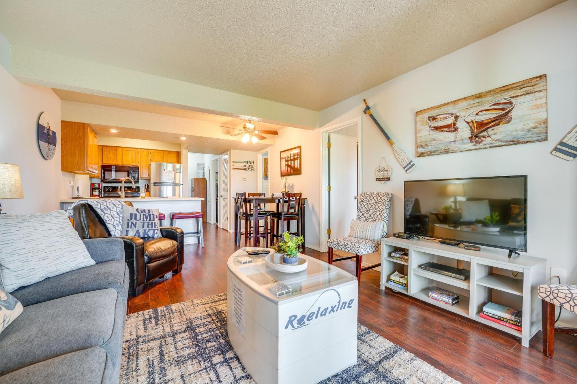 Reed Springs Condo With Furnished Deck And Pool Access Reeds Spring Eksteriør billede