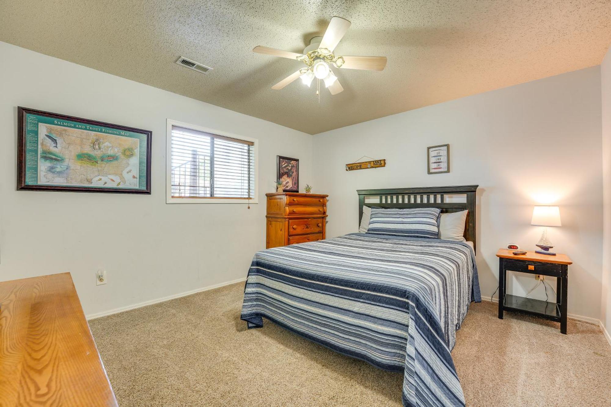 Reed Springs Condo With Furnished Deck And Pool Access Reeds Spring Eksteriør billede