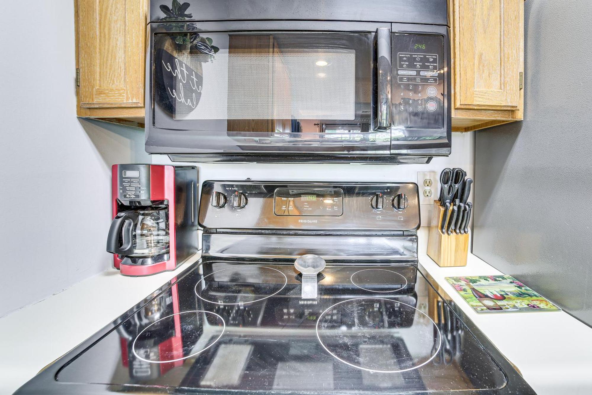 Reed Springs Condo With Furnished Deck And Pool Access Reeds Spring Eksteriør billede