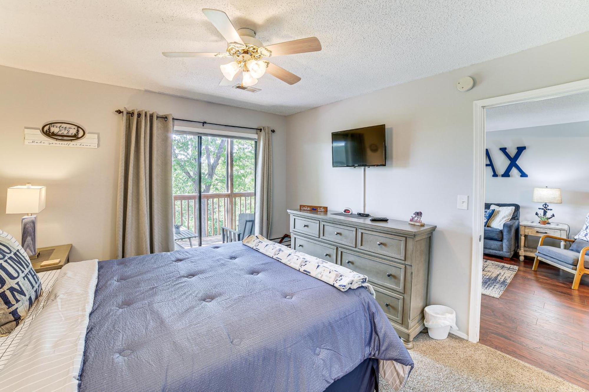 Reed Springs Condo With Furnished Deck And Pool Access Reeds Spring Eksteriør billede